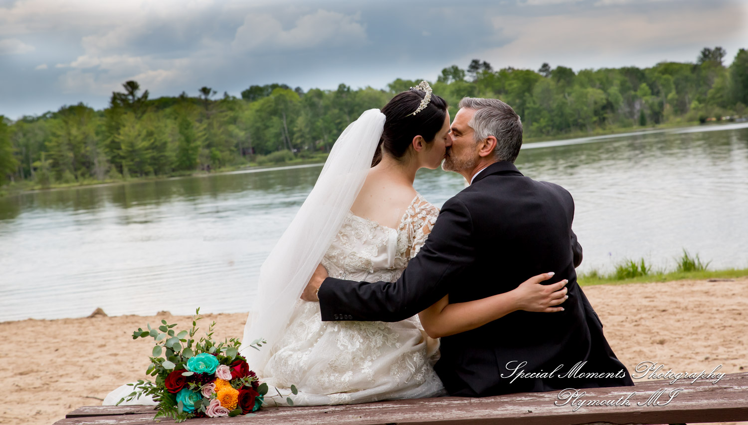 Amber & Tim at Canada Creek Ranch Atlanta MI wedding photography