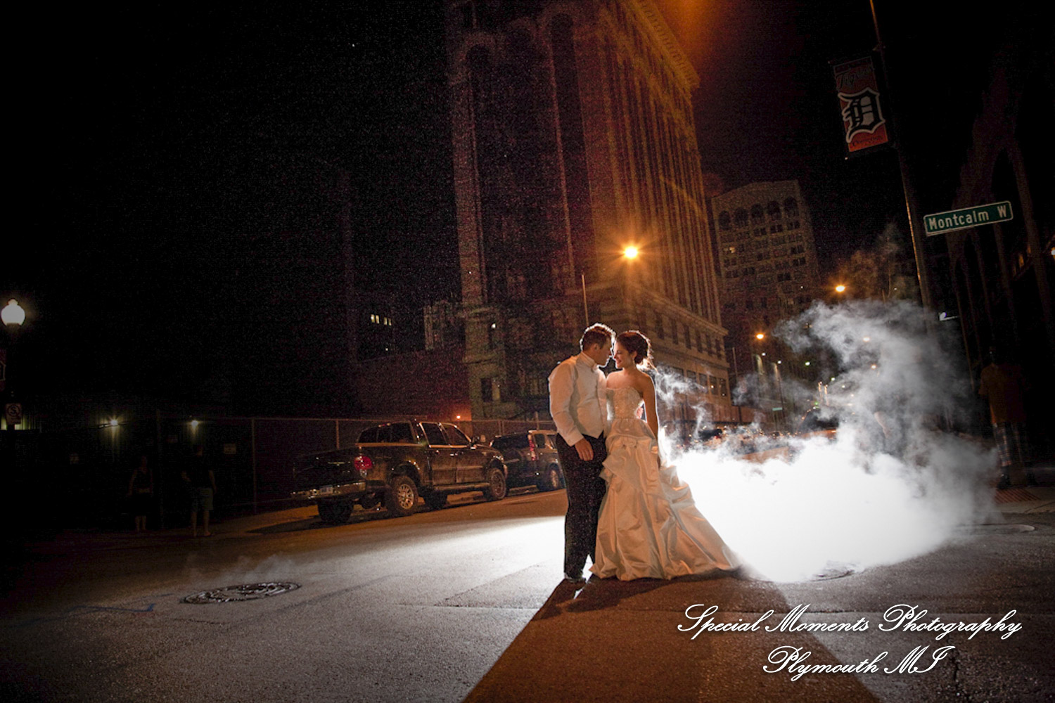 Dave & Angie at Colony Club Detroit MI wedding photography