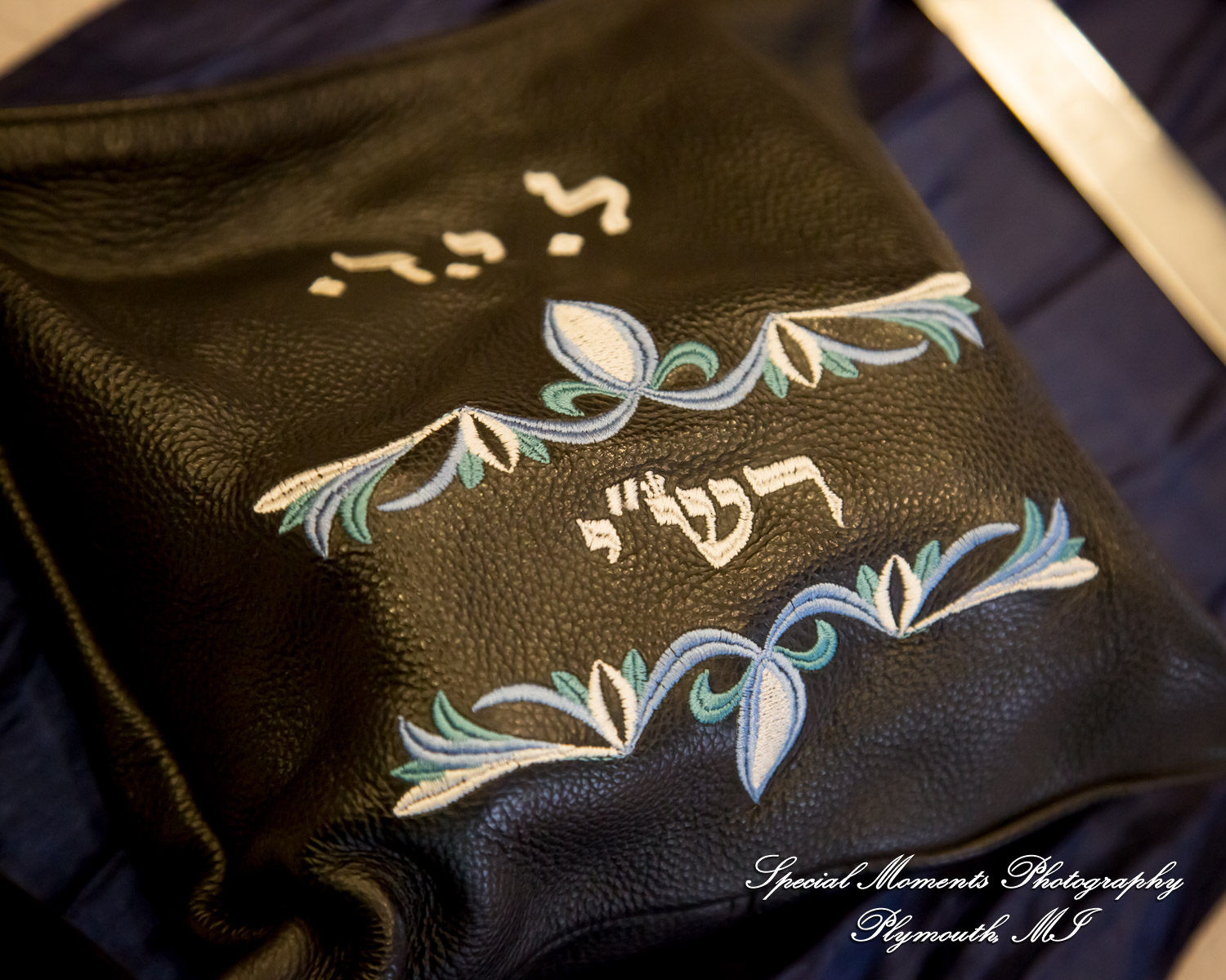 The Shul Jack & Miriam Shenkman Building family photograph