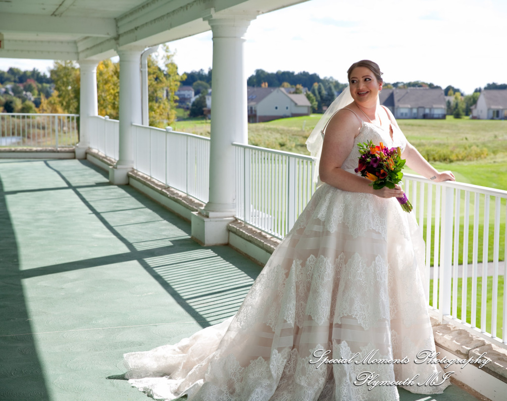 Sarah & Ron at Boulder Pointe Golf Club & Banquet Center Oxford MI wedding photograph