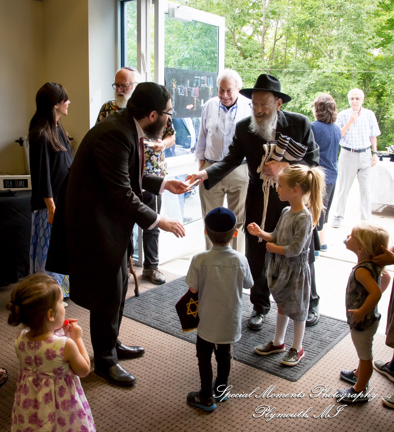 The Shul Jack & Miriam Shenkman Building family photograph