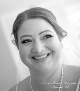 Sarah & Ron at Boulder Pointe Golf Club & Banquet Center Oxford MI wedding photograph