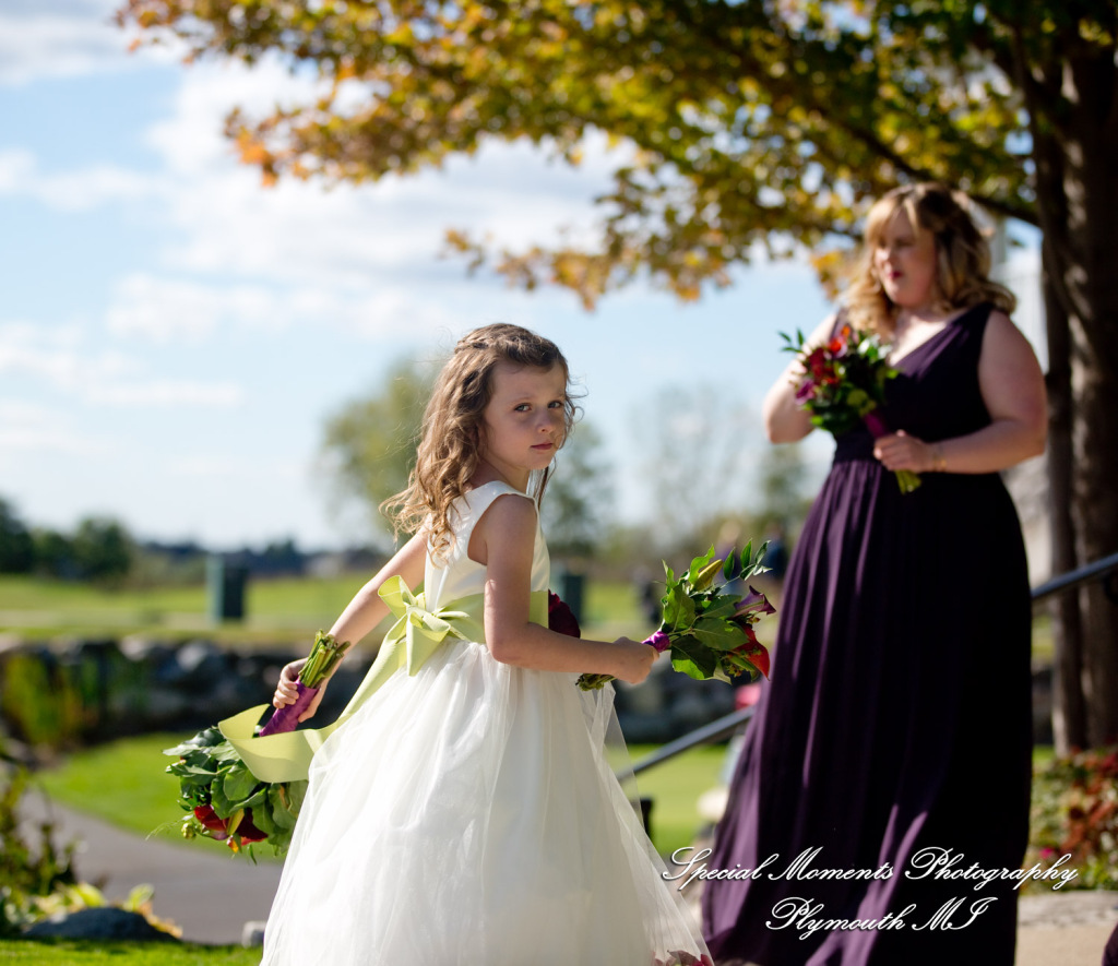 Sarah & Ron at Boulder Pointe Golf Club & Banquet Center Oxford MI wedding photograph