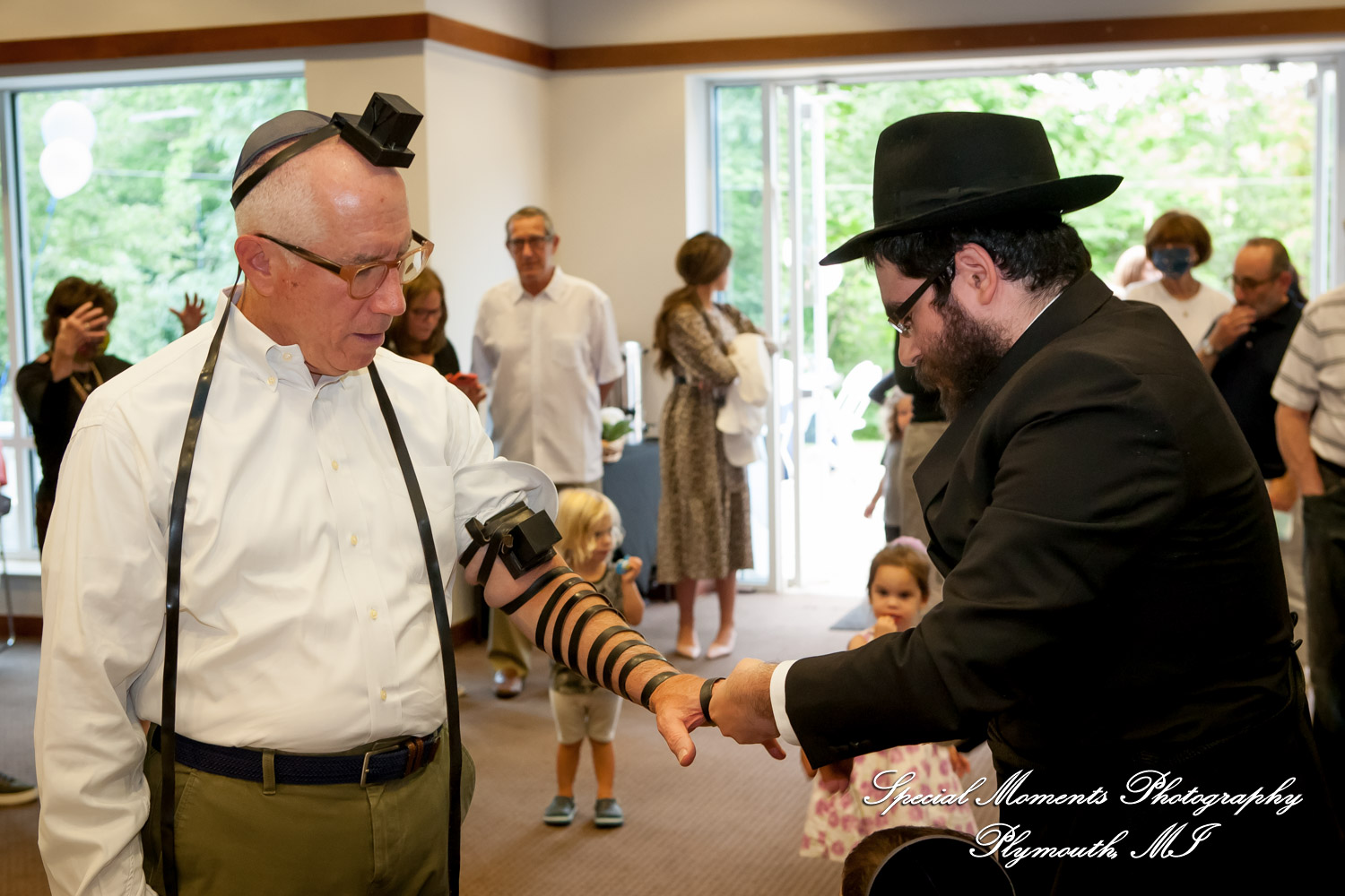 The Shul Jack & Miriam Shenkman Building family photograph