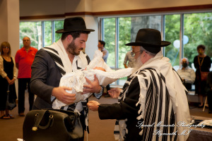 The Shul Jack & Miriam Shenkman Building family photograph