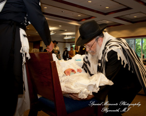 The Shul Jack & Miriam Shenkman Building family photograph