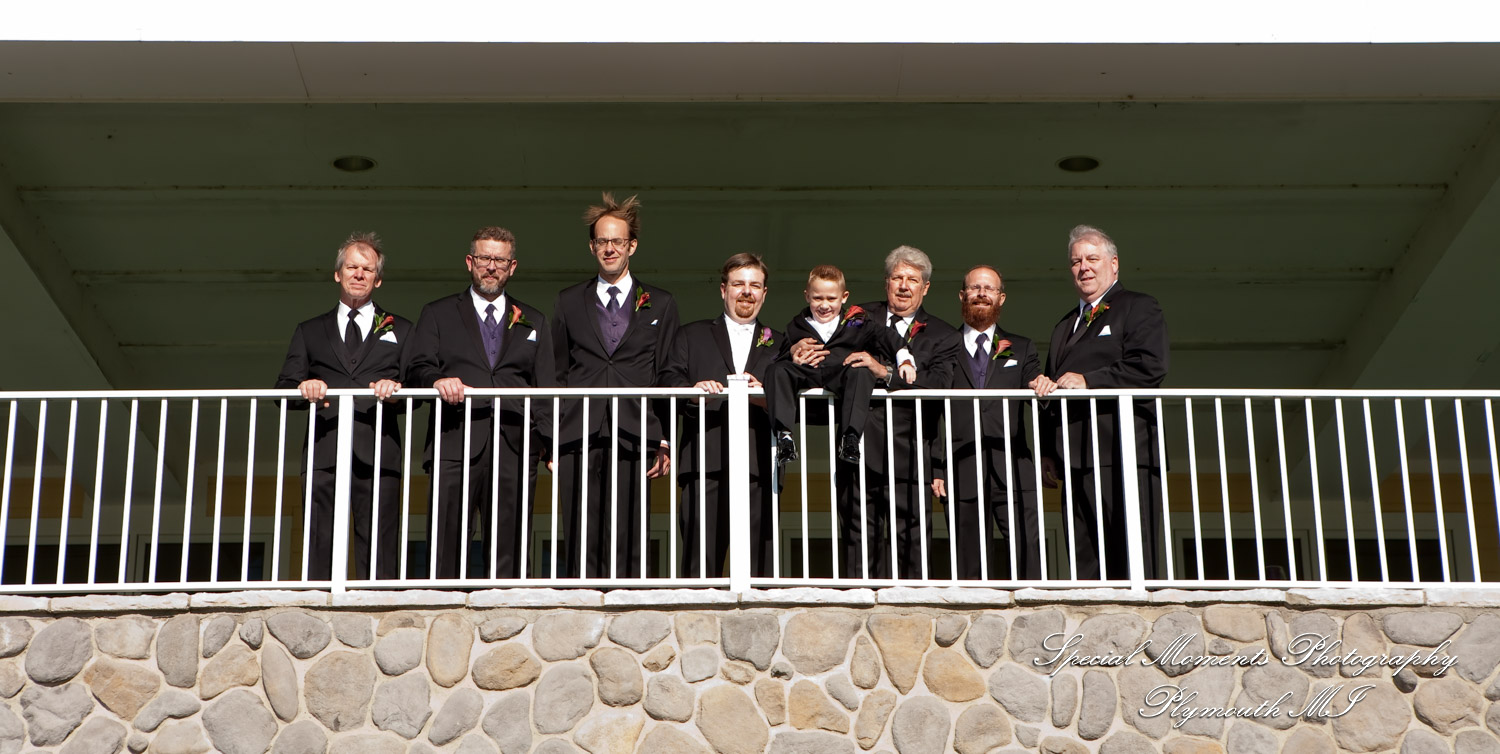 Sarah & Ron at Boulder Pointe Golf Club & Banquet Center Oxford MI wedding photograph