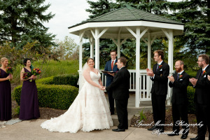 Sarah & Ron at Boulder Pointe Golf Club & Banquet Center Oxford MI wedding photograph