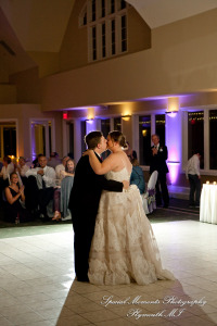 Sarah & Ron at Boulder Pointe Golf Club & Banquet Center Oxford MI wedding photograph