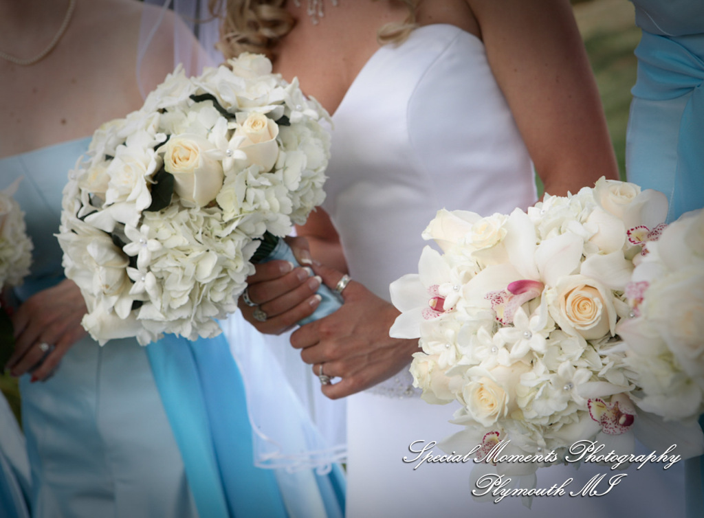 Jim & Mary at St. Hugo of the Hills Bloomfield Hills MI wedding photograph