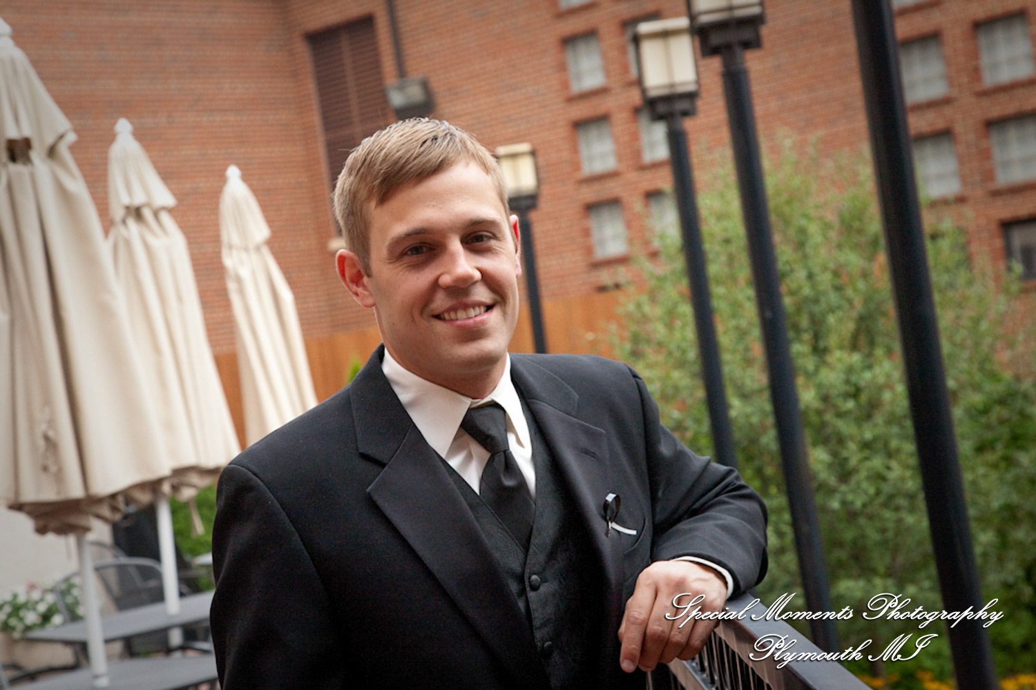 Rory & Ally at St. John's Resort Provincial Ballroom Plymouth MI wedding photograph
