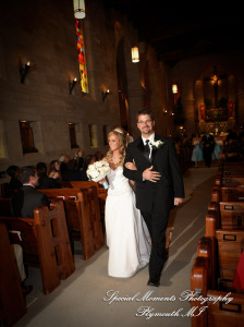 Jim & Mary at St. Hugo of the Hills Bloomfield Hills MI wedding photograph