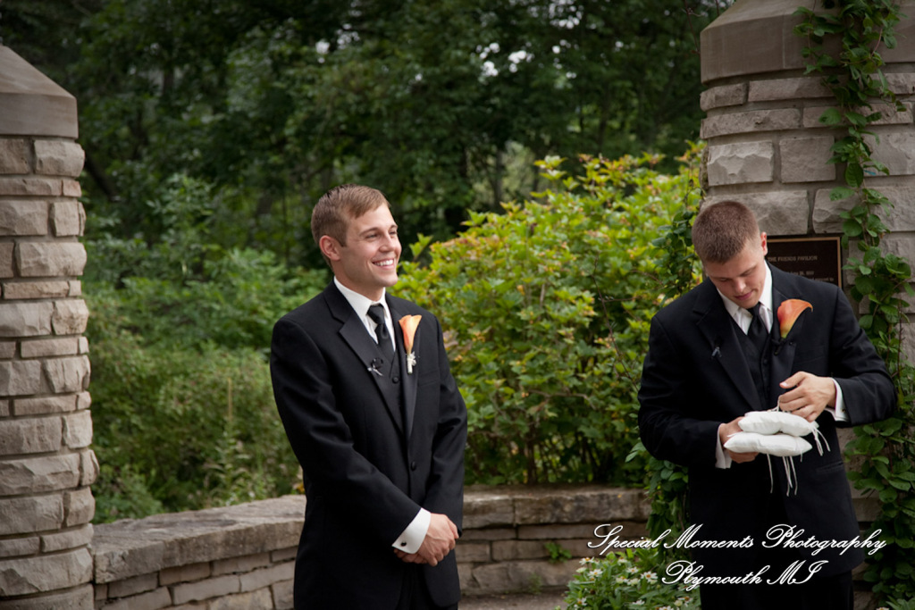 Rory & Ally at Matthaei Botanical Gardens Ann Arbor MI wedding photograph