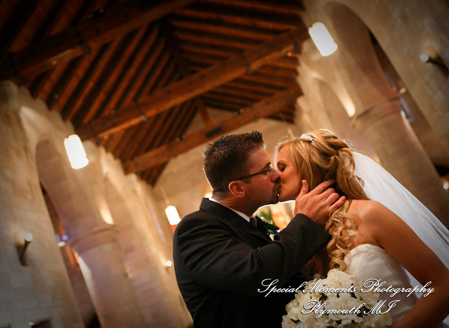 Jim & Mary at St. Hugo of the Hills Bloomfield Hills MI wedding photograph