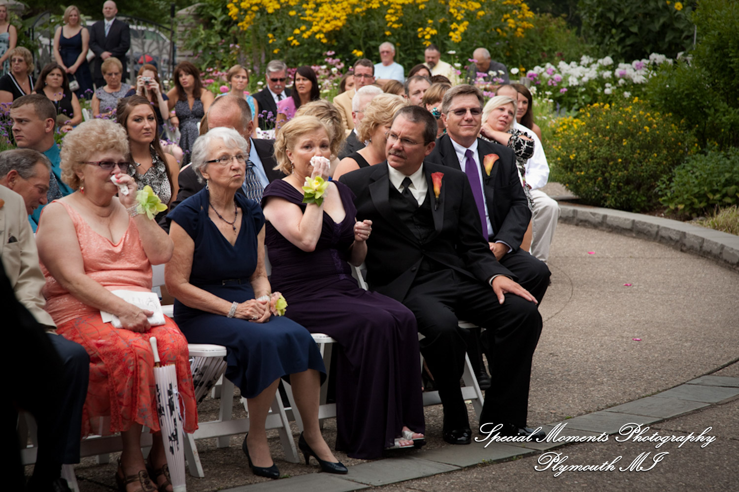 Rory & Ally at Matthaei Botanical Gardens Ann Arbor MI wedding photograph