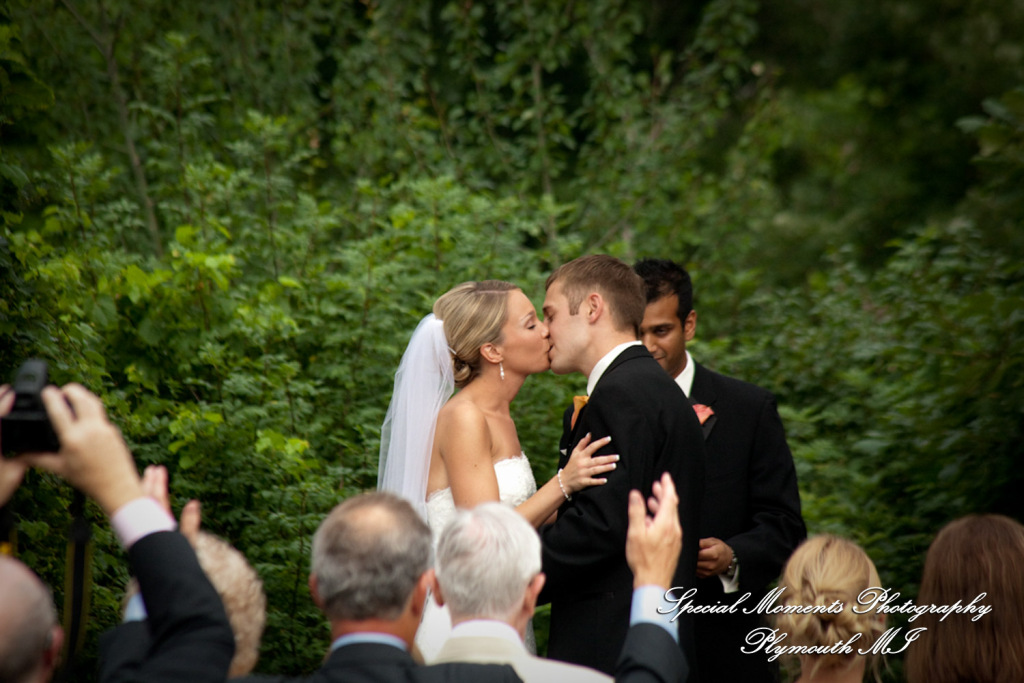 Rory & Ally at Matthaei Botanical Gardens Ann Arbor MI wedding photograph