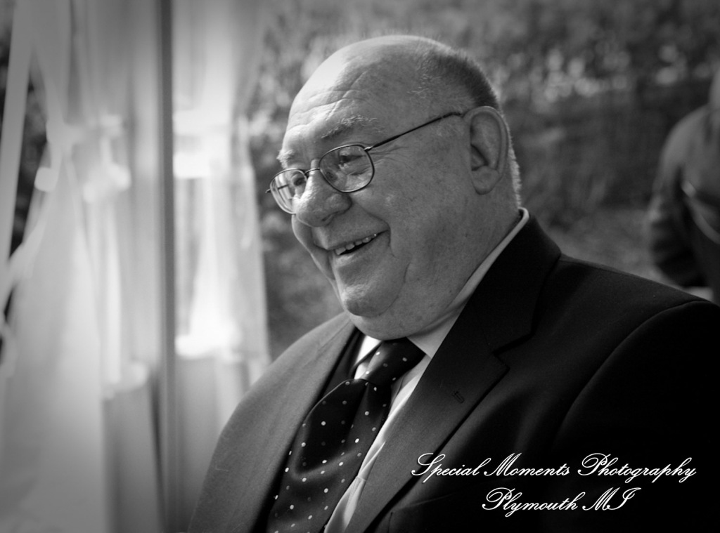 Jim & Mary at Community House of Birmingham MI wedding photograph