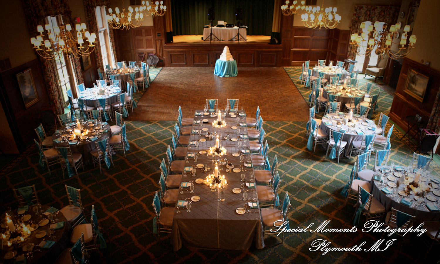 Jim & Mary at Community House of Birmingham MI wedding photograph