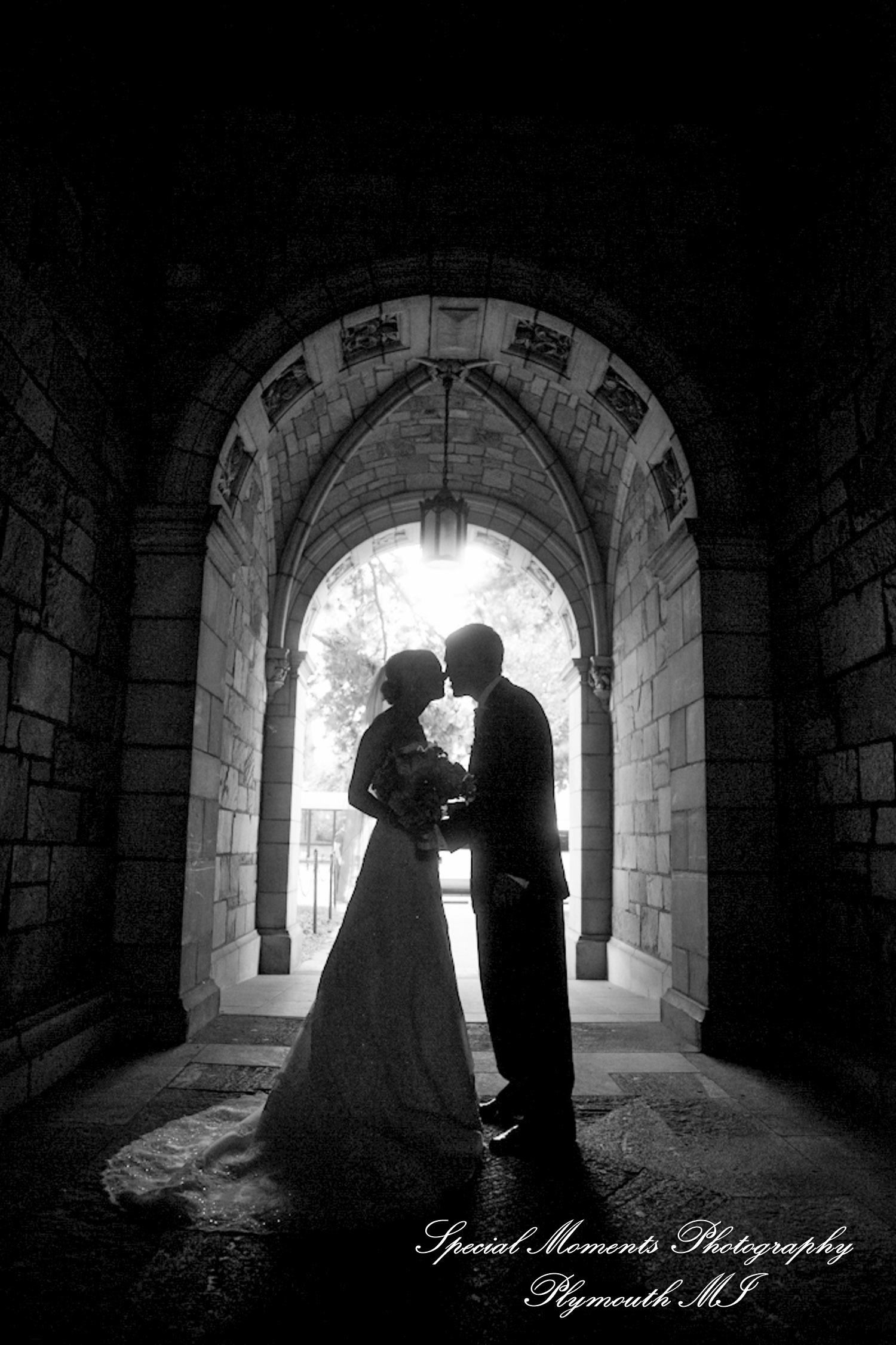 Rory & Ally at Matthaei Botanical Gardens Ann Arbor MI wedding photograph