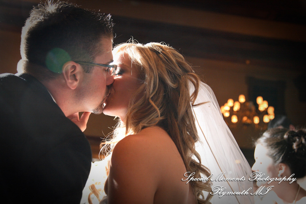 Jim & Mary at Community House of Birmingham MI wedding photograph