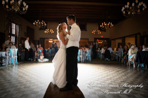 Jim & Mary at Community House of Birmingham MI wedding photograph