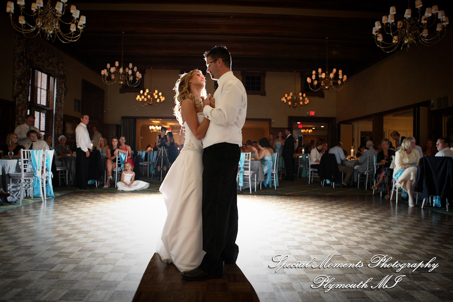 Jim & Mary at Community House of Birmingham MI wedding photograph
