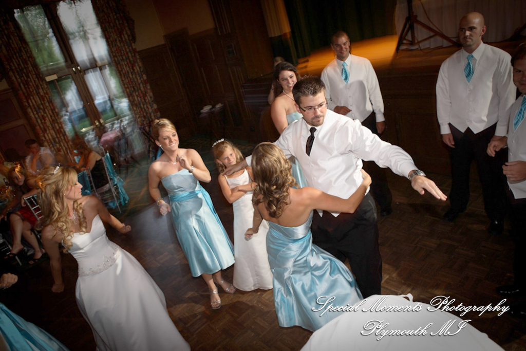 Jim & Mary at Community House of Birmingham MI wedding photograph