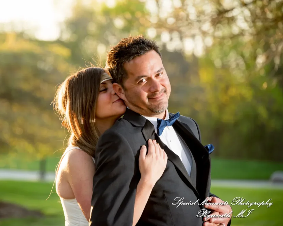 Stonebridge Golf Club Ann Arbor MI wedding photograph