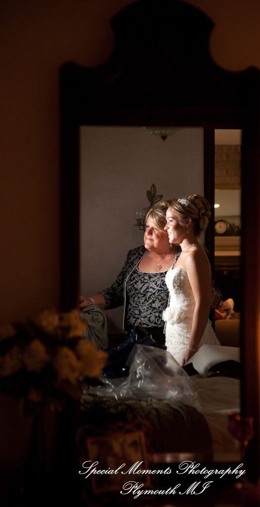 Erika & Josh at Community Lutheran Church Flat Rock MI wedding photography
