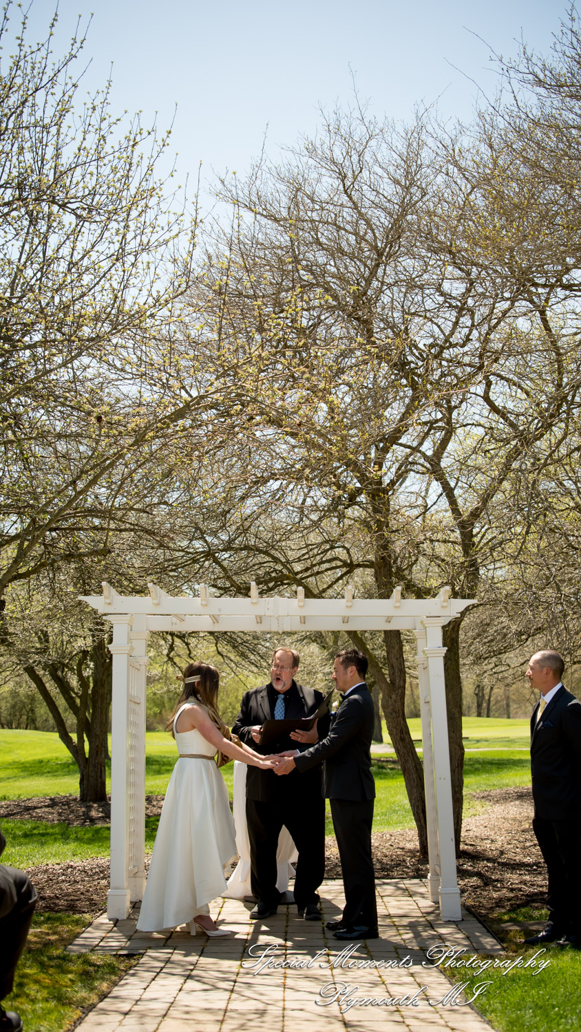 Lenore & Michael at Stonebridge Golf Club - Ann Arbor MI wedding photograph