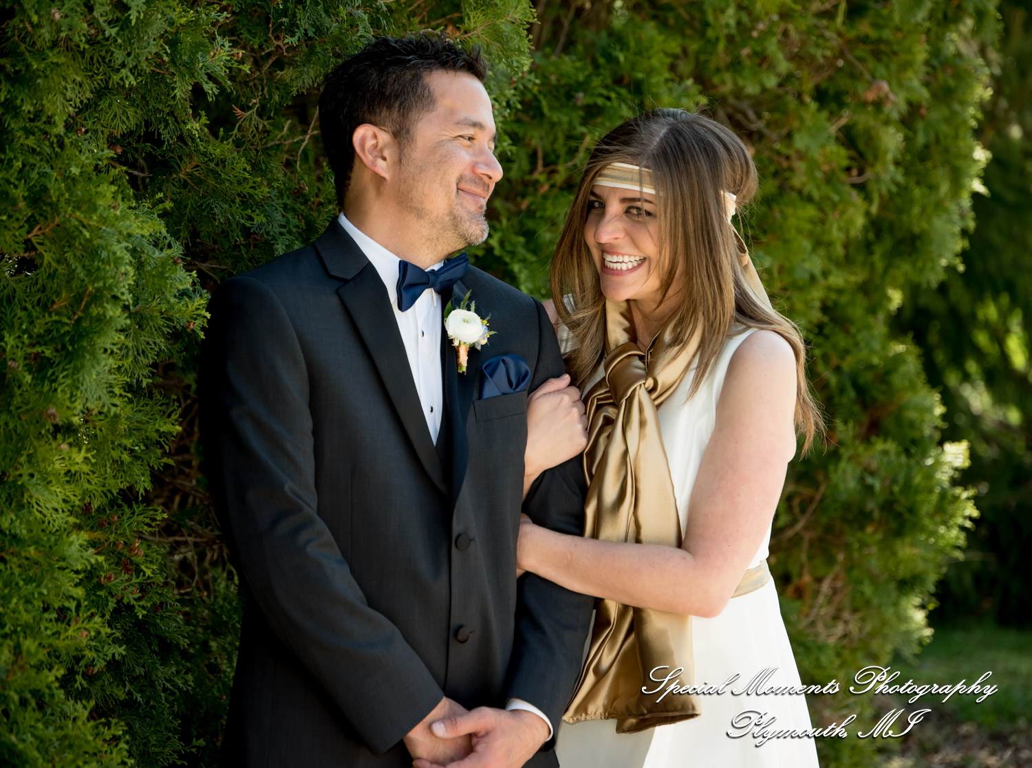 Lenore & Michael at Stonebridge Golf Club Ann Arbor MI wedding photograph