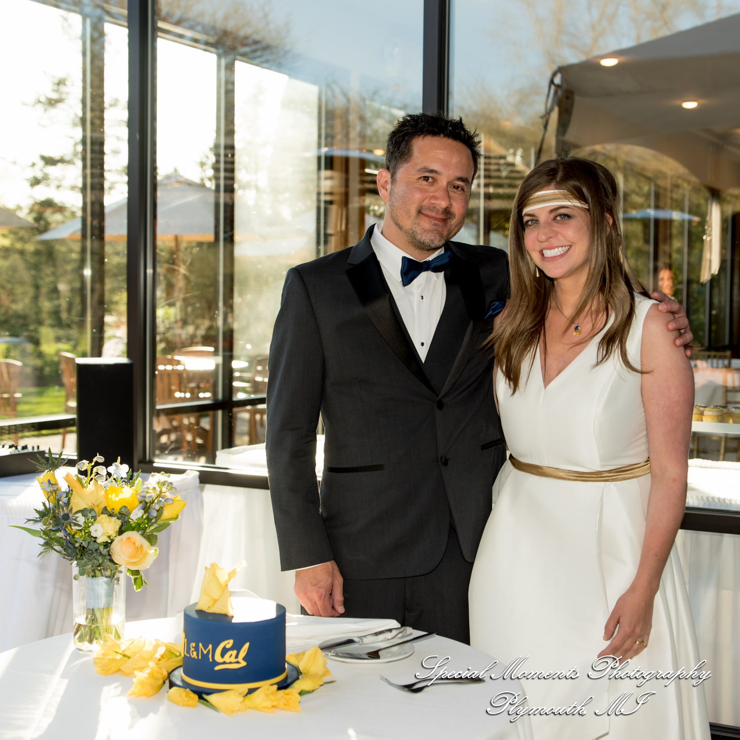 Lenore & Michael at Stonebridge Golf Club Ann Arbor MI wedding photograph