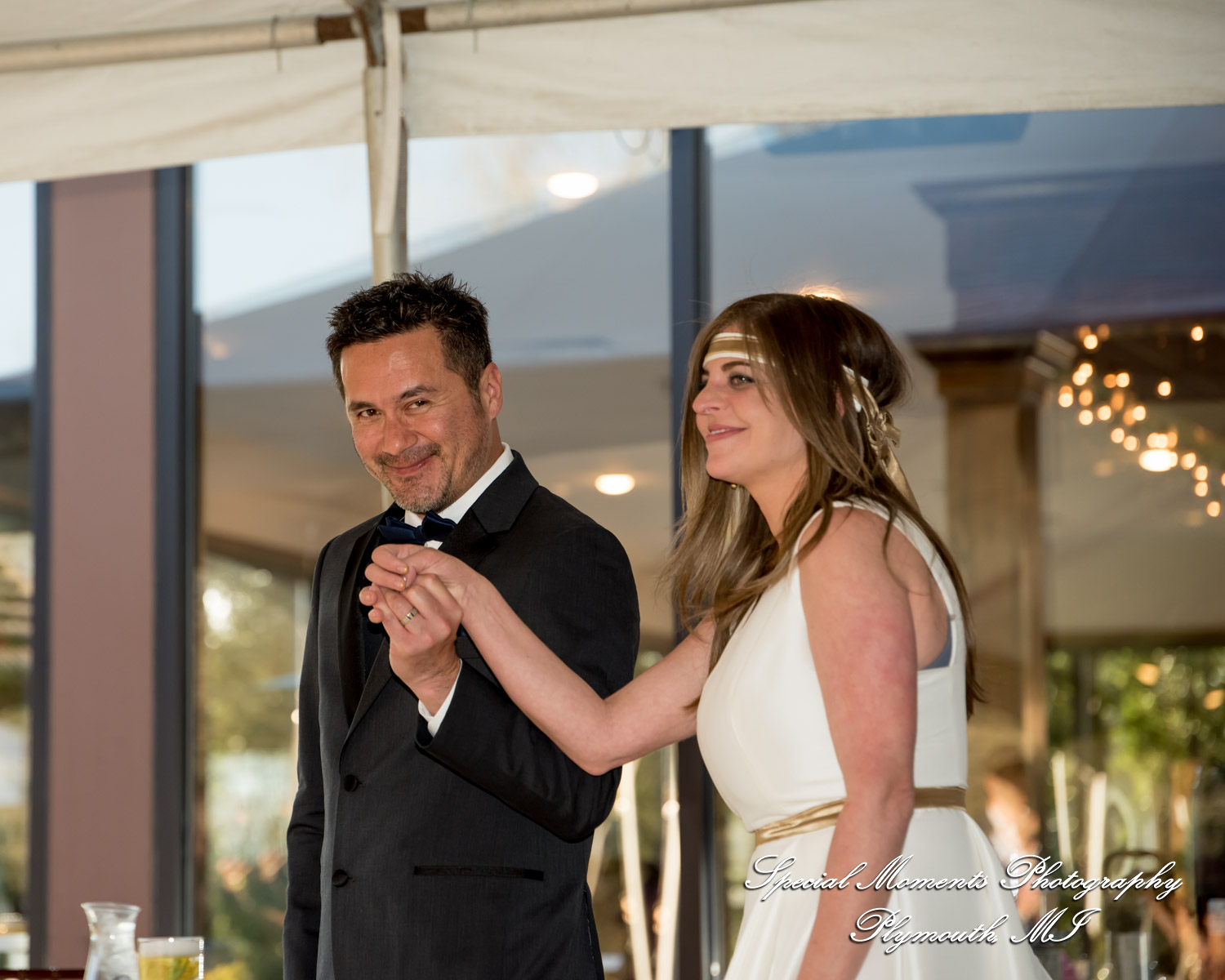 Lenore & Michael at Stonebridge Golf Club Ann Arbor MI wedding photograph