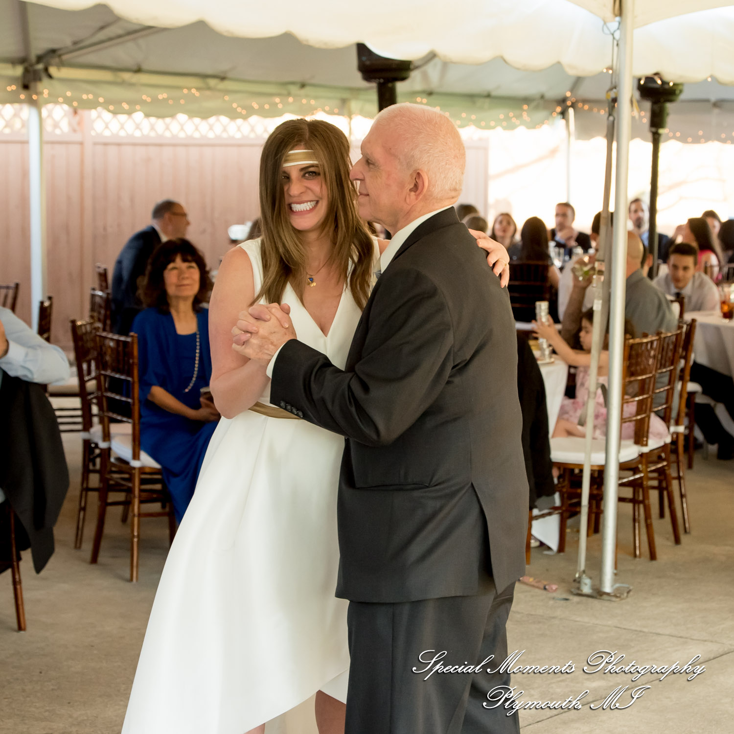 Lenore & Michael at Stonebridge Golf Club Ann Arbor MI wedding photograph