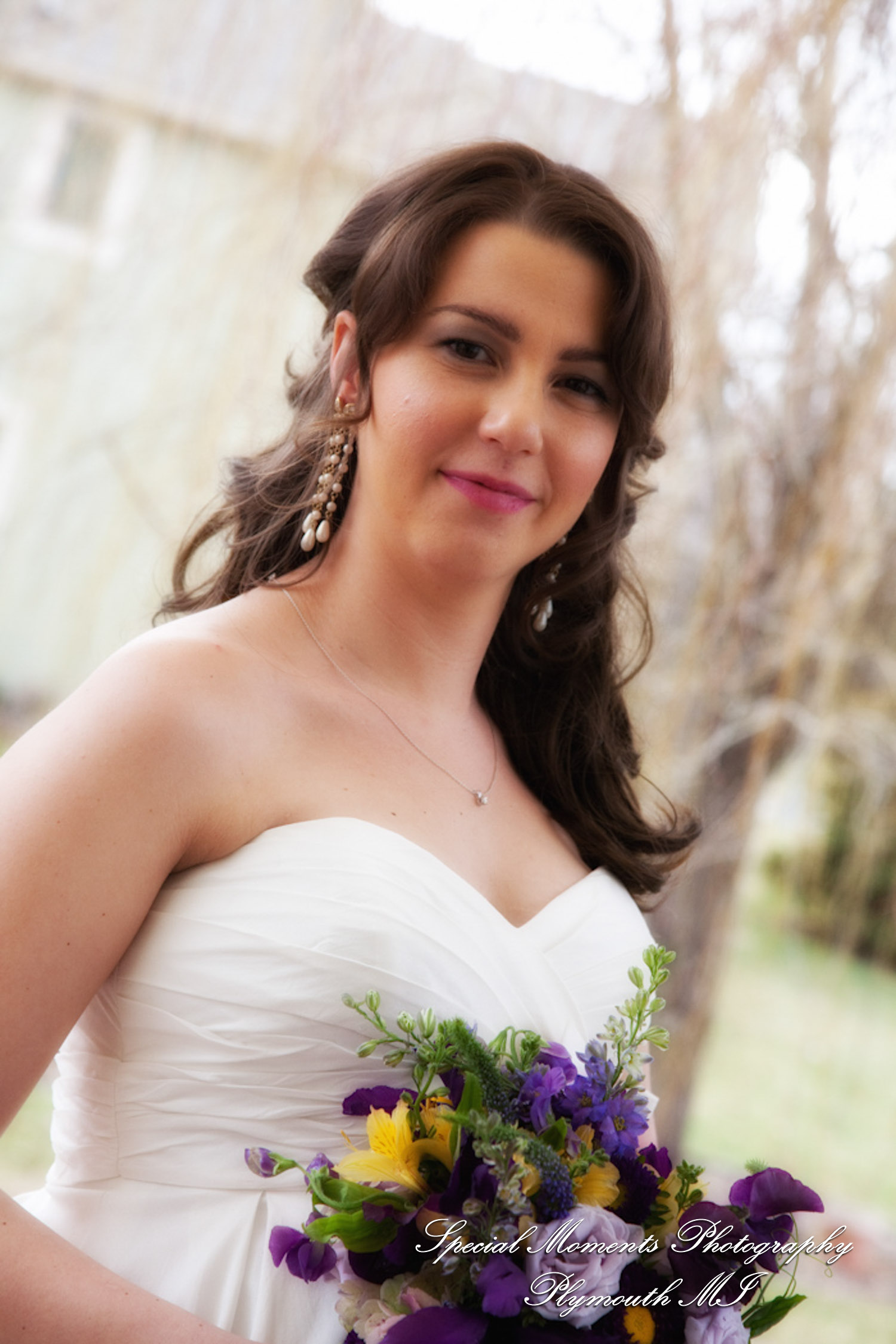 Theodore & Jamie at Wellers Carriage House Saline MI wedding photograph