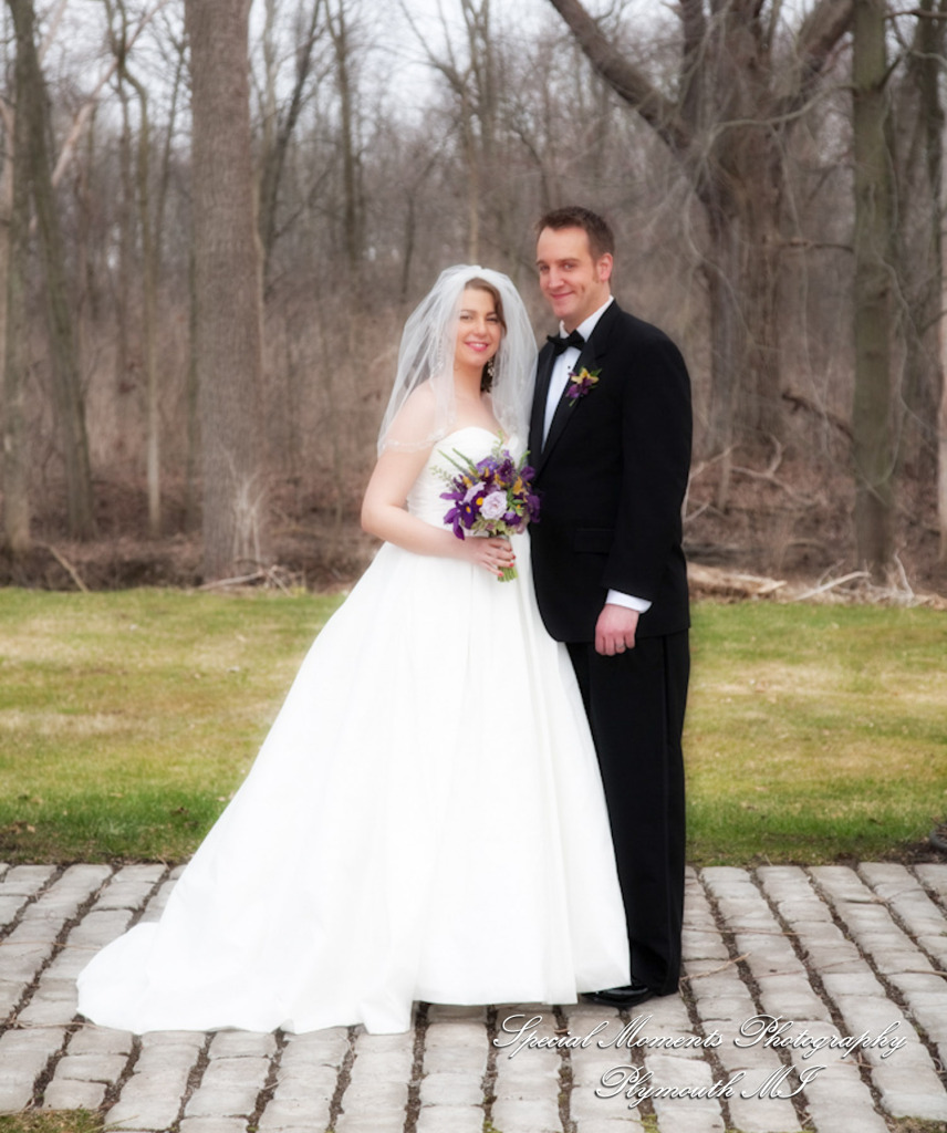Theodore & Jamie at Wellers Carriage House Saline MI wedding photograph