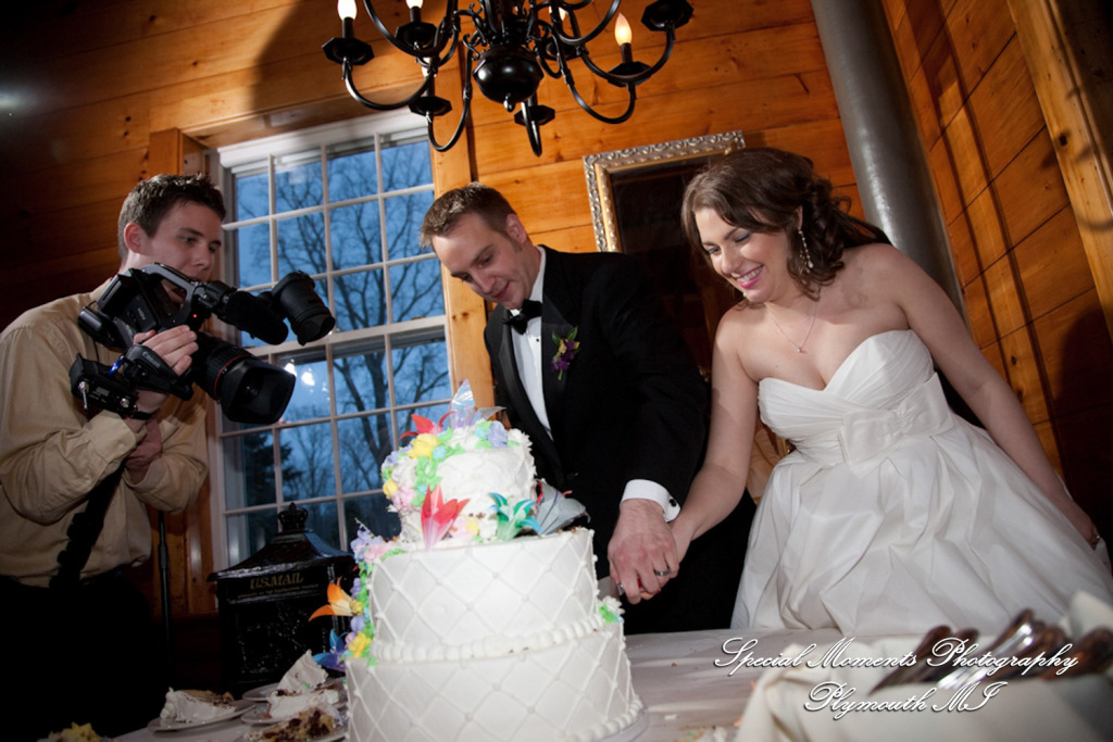 Theodore & Jamie at Wellers Carriage House Saline MI wedding photograph