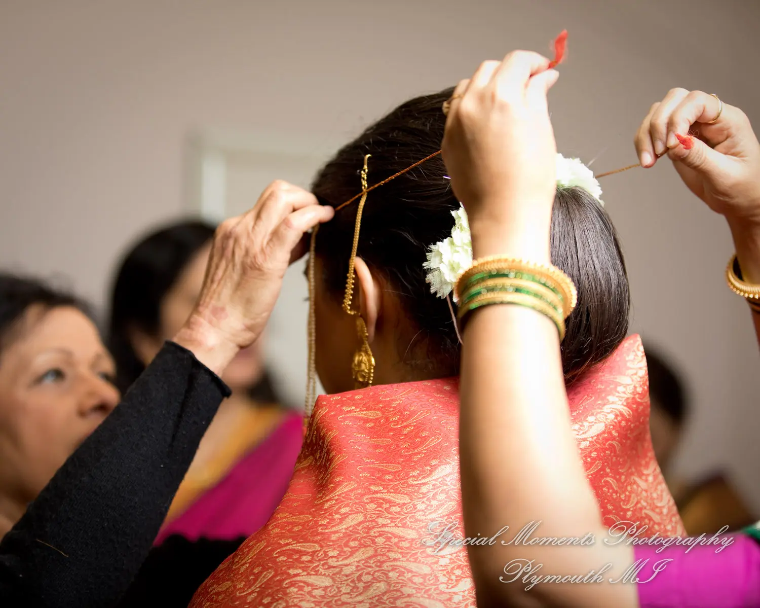 Bharatiya Temple Troy MI wedding photograph