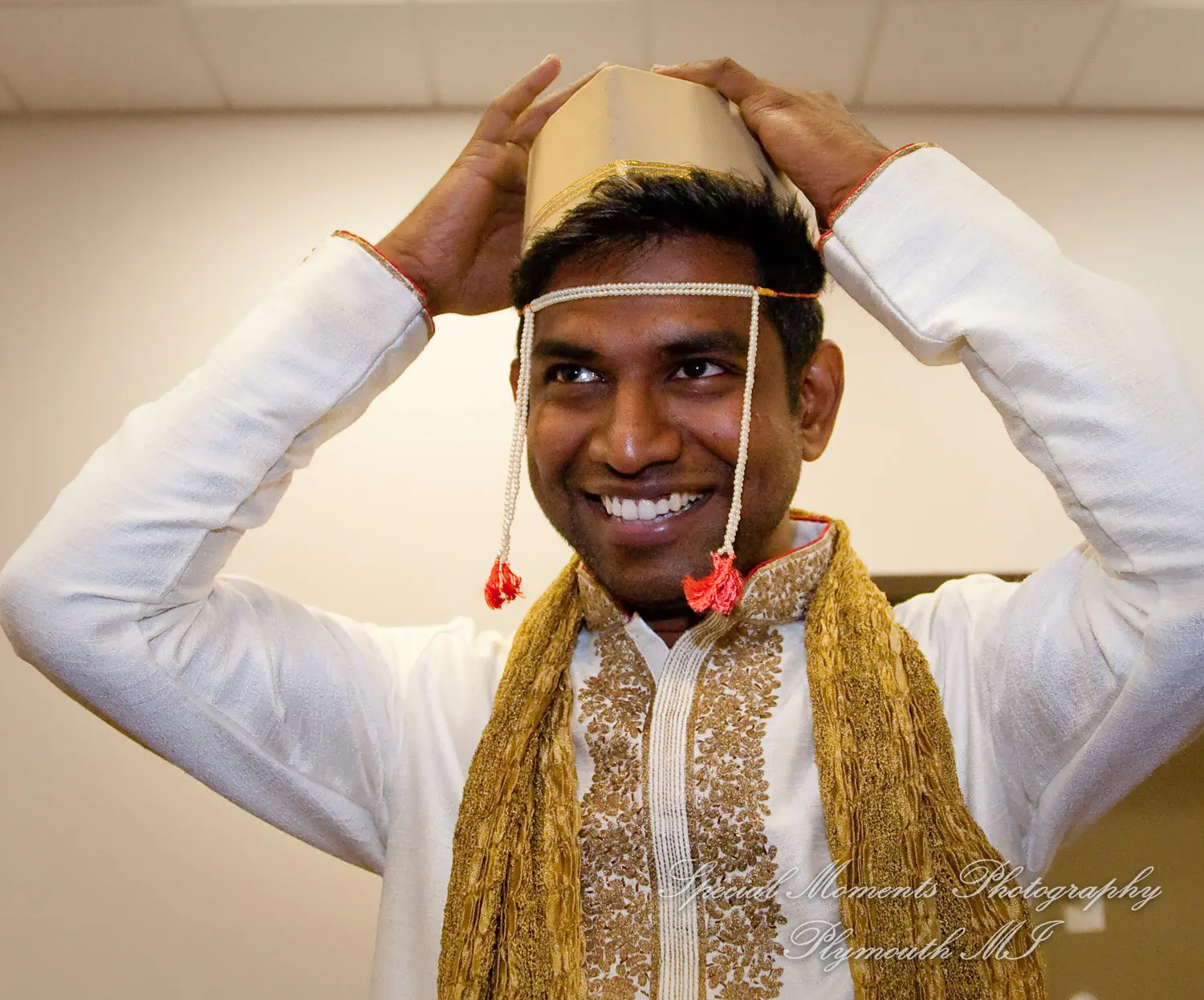 Bharatiya Temple Troy MI wedding photograph