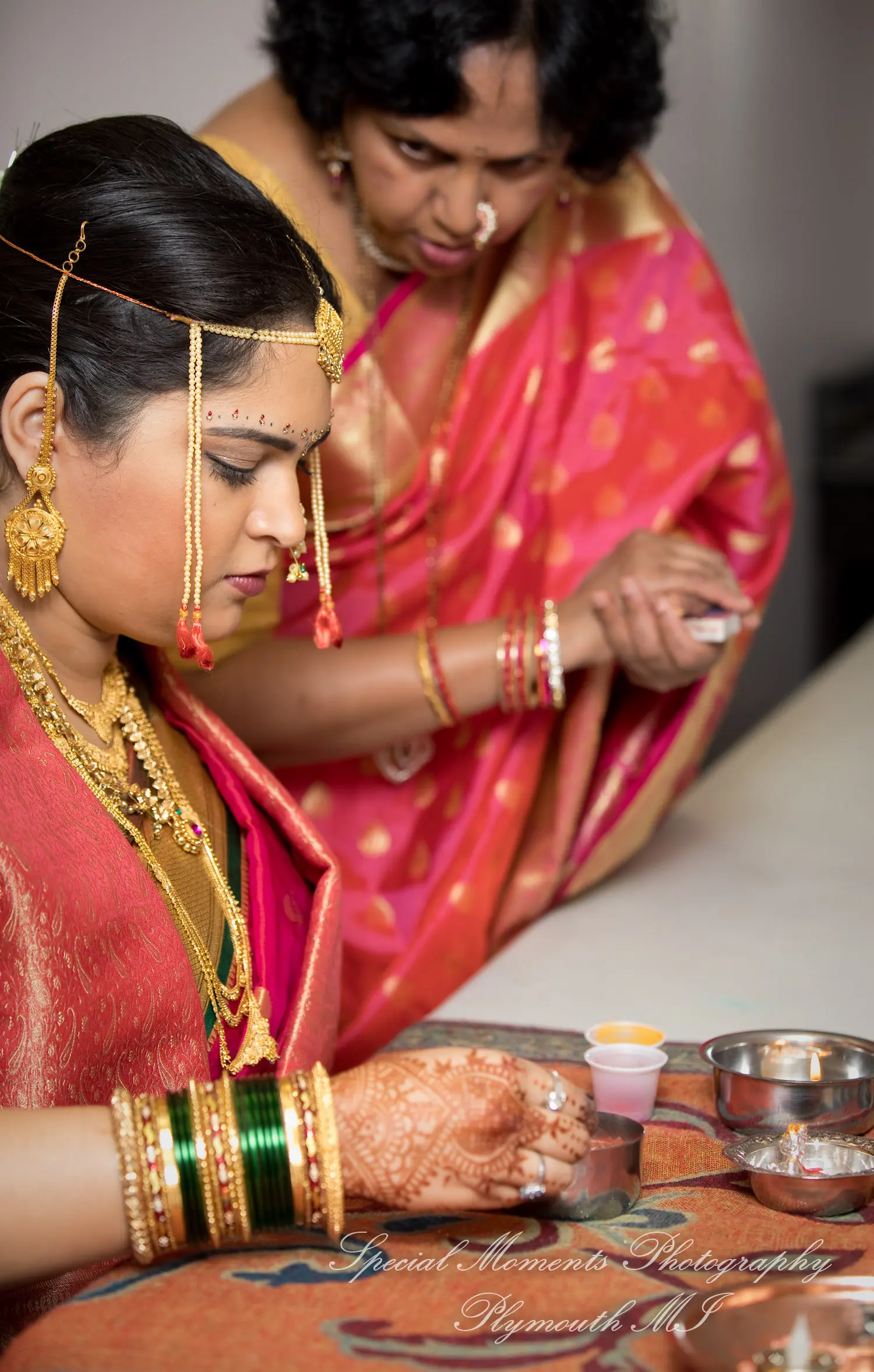 Bharatiya Temple Troy MI wedding photograph