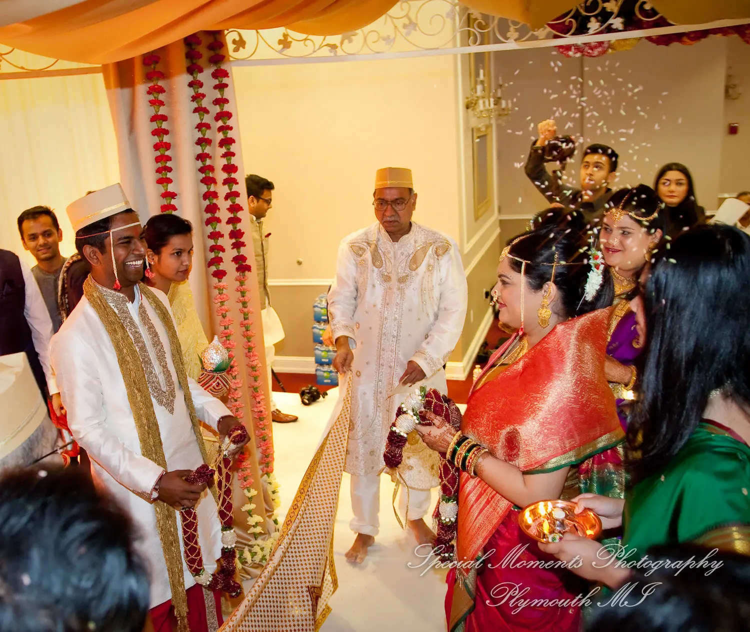 Bharatiya Temple Troy MI wedding photograph