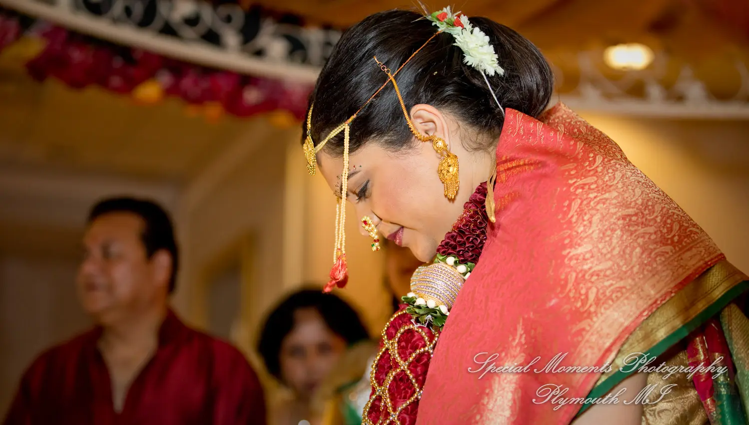 Bharatiya Temple Troy MI wedding photograph