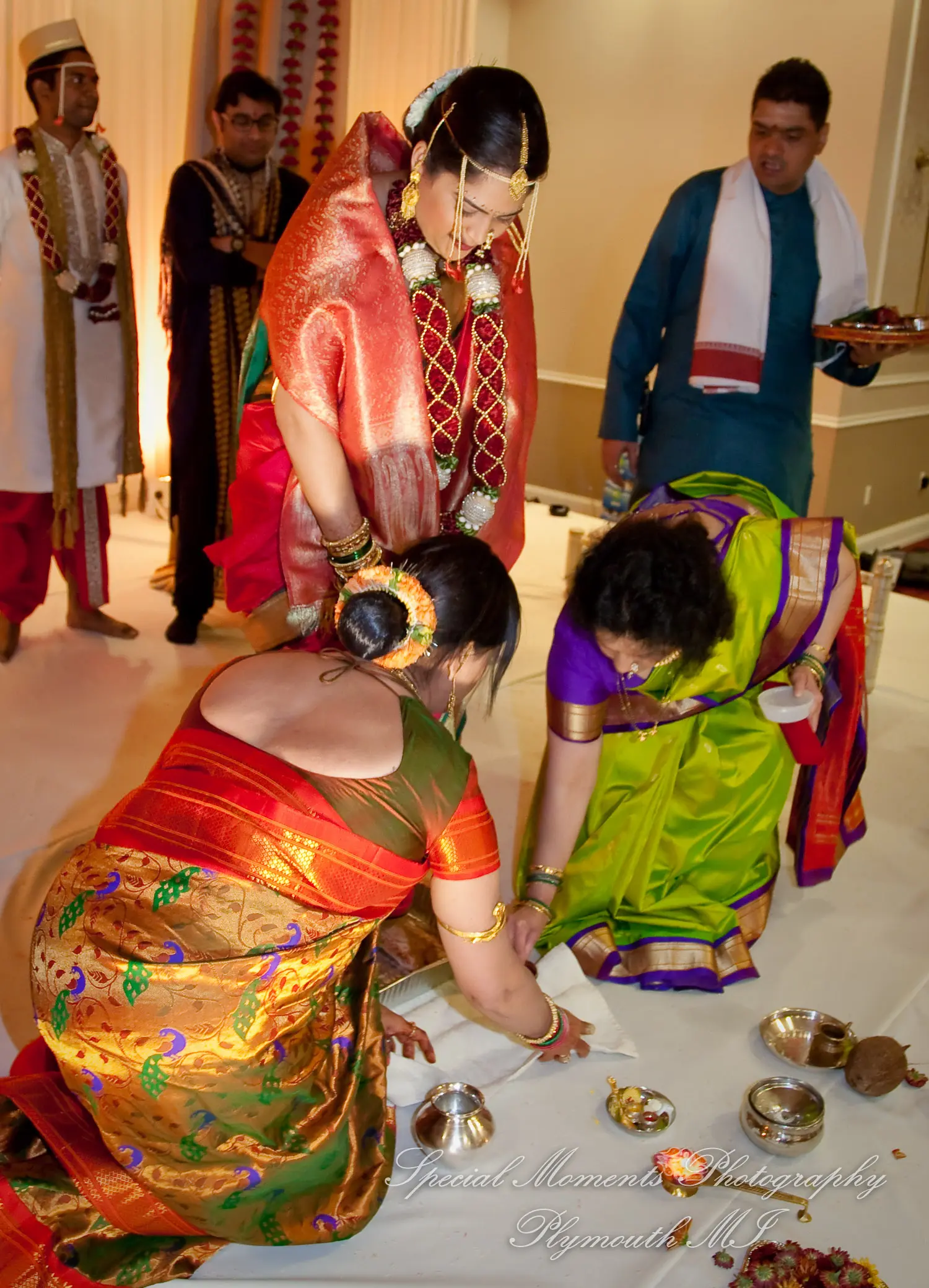 Bharatiya Temple Troy MI wedding photograph