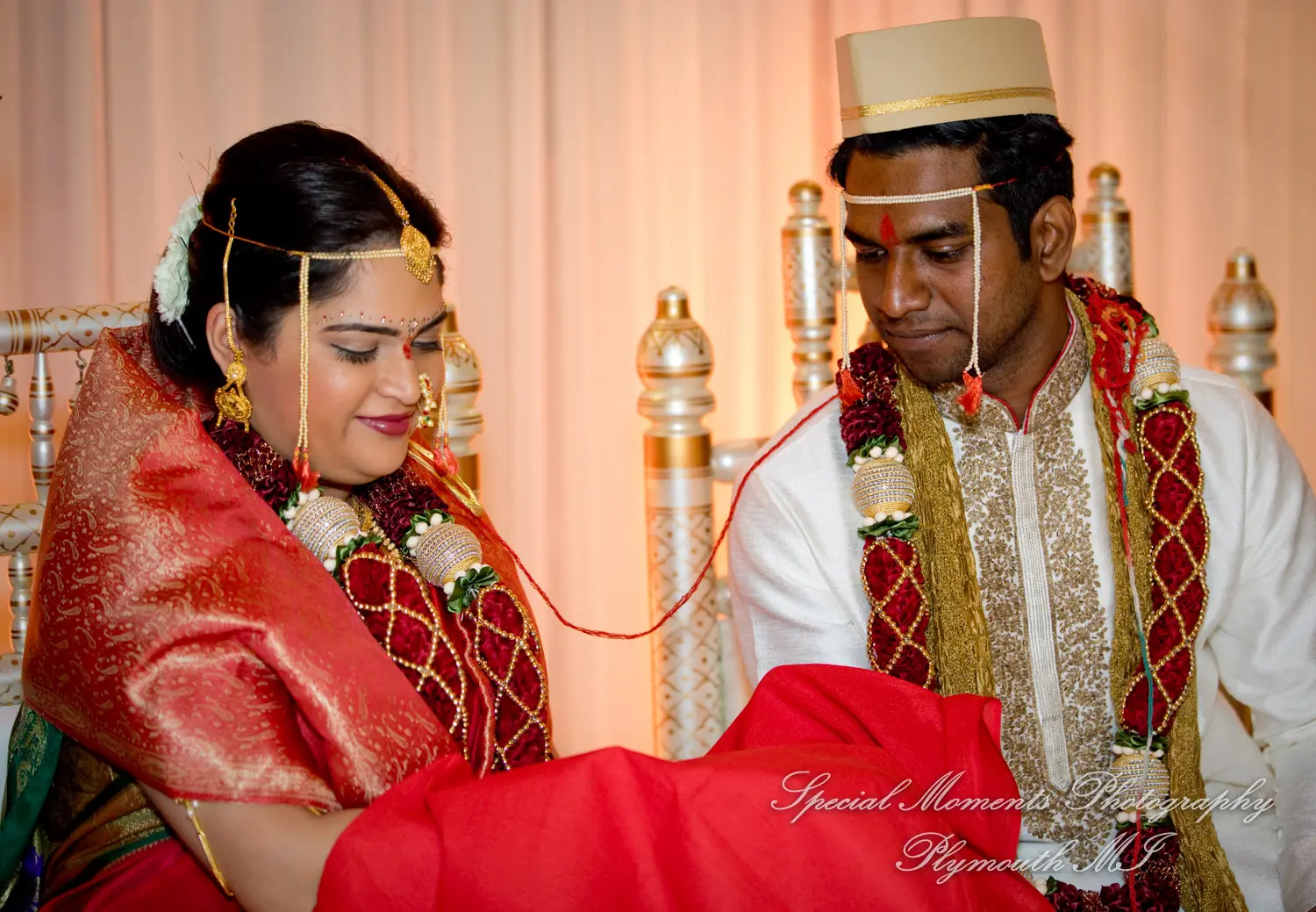 Bharatiya Temple Troy MI wedding photograph