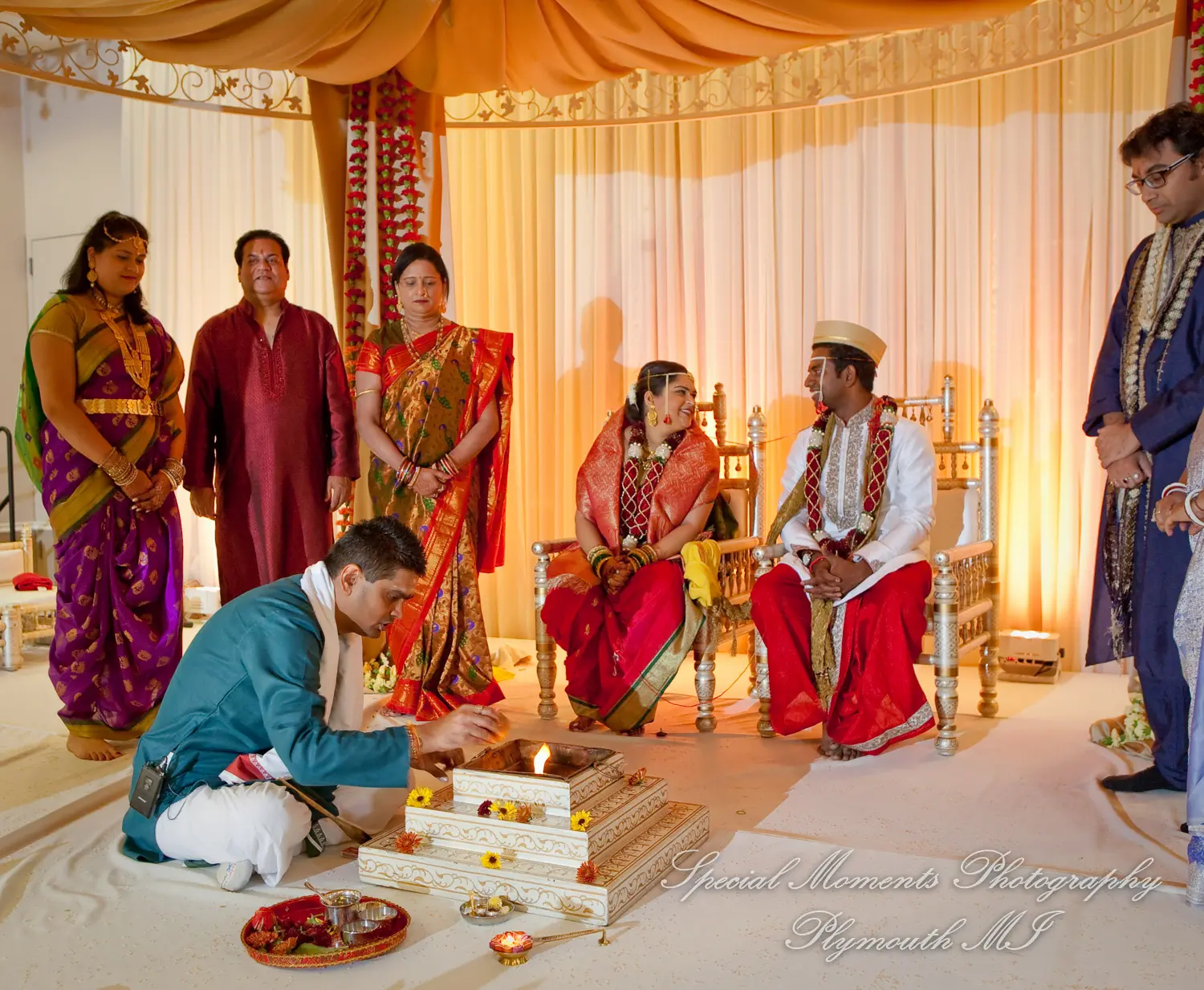 Bharatiya Temple Troy MI wedding photograph