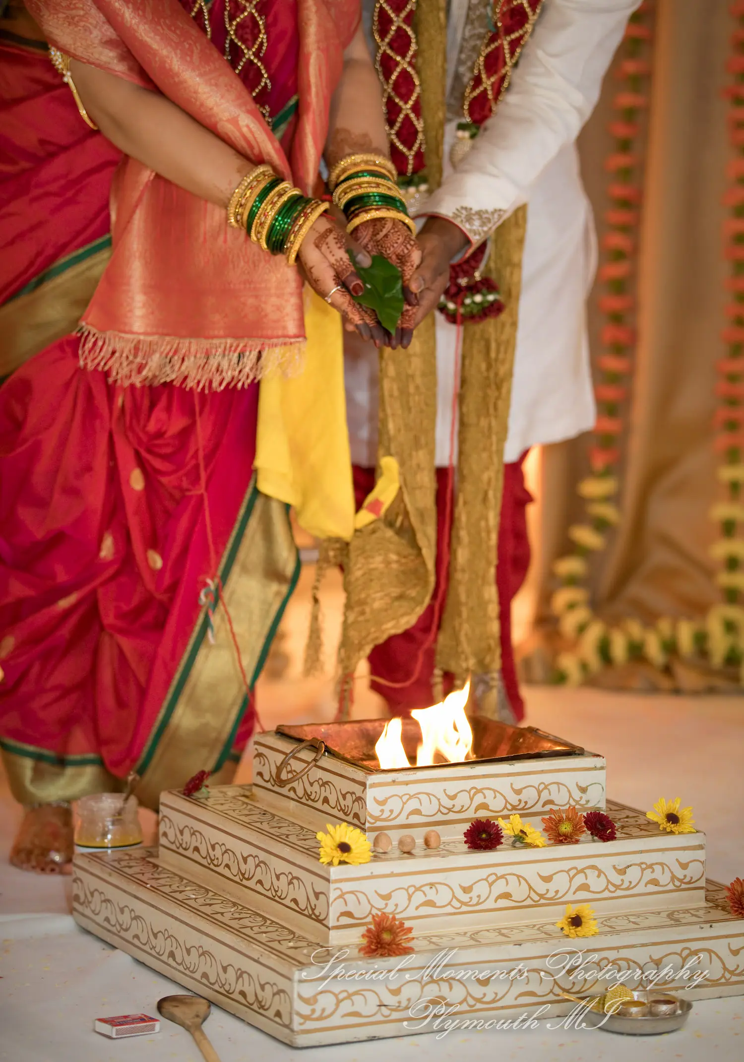 Bharatiya Temple Troy MI wedding photograph