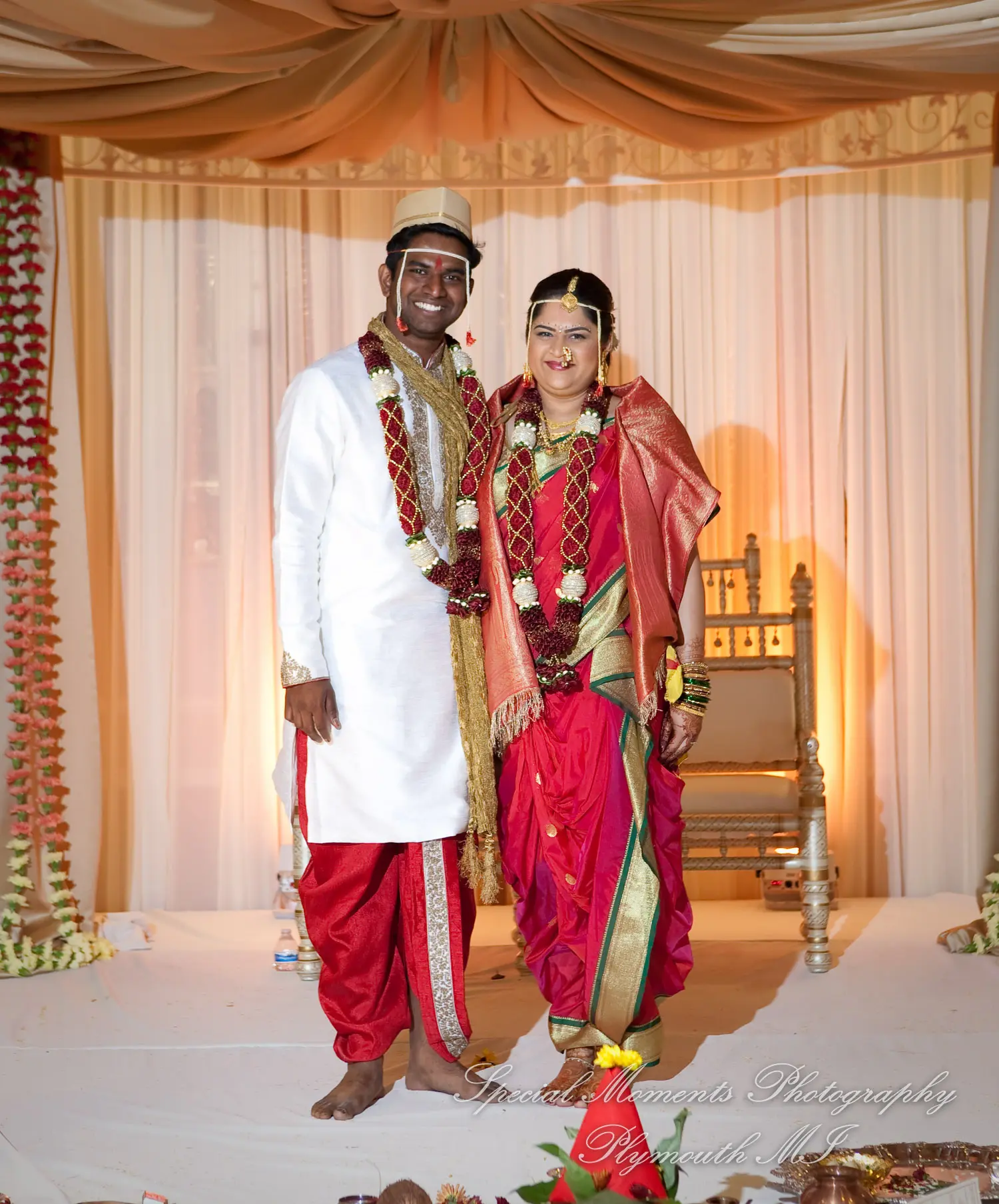 Bharatiya Temple Troy MI wedding photograph