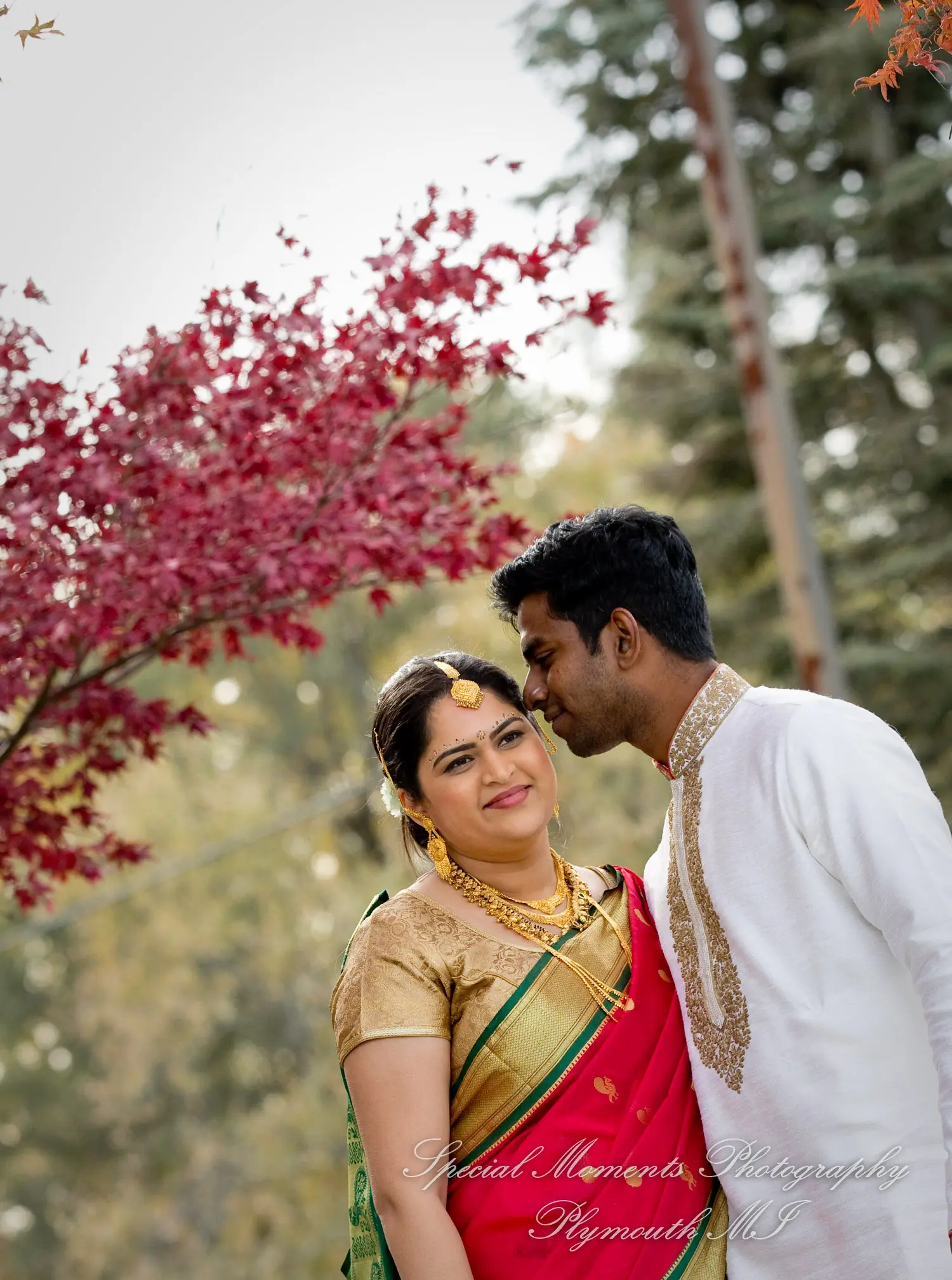 Bharatiya Temple Troy MI wedding photograph