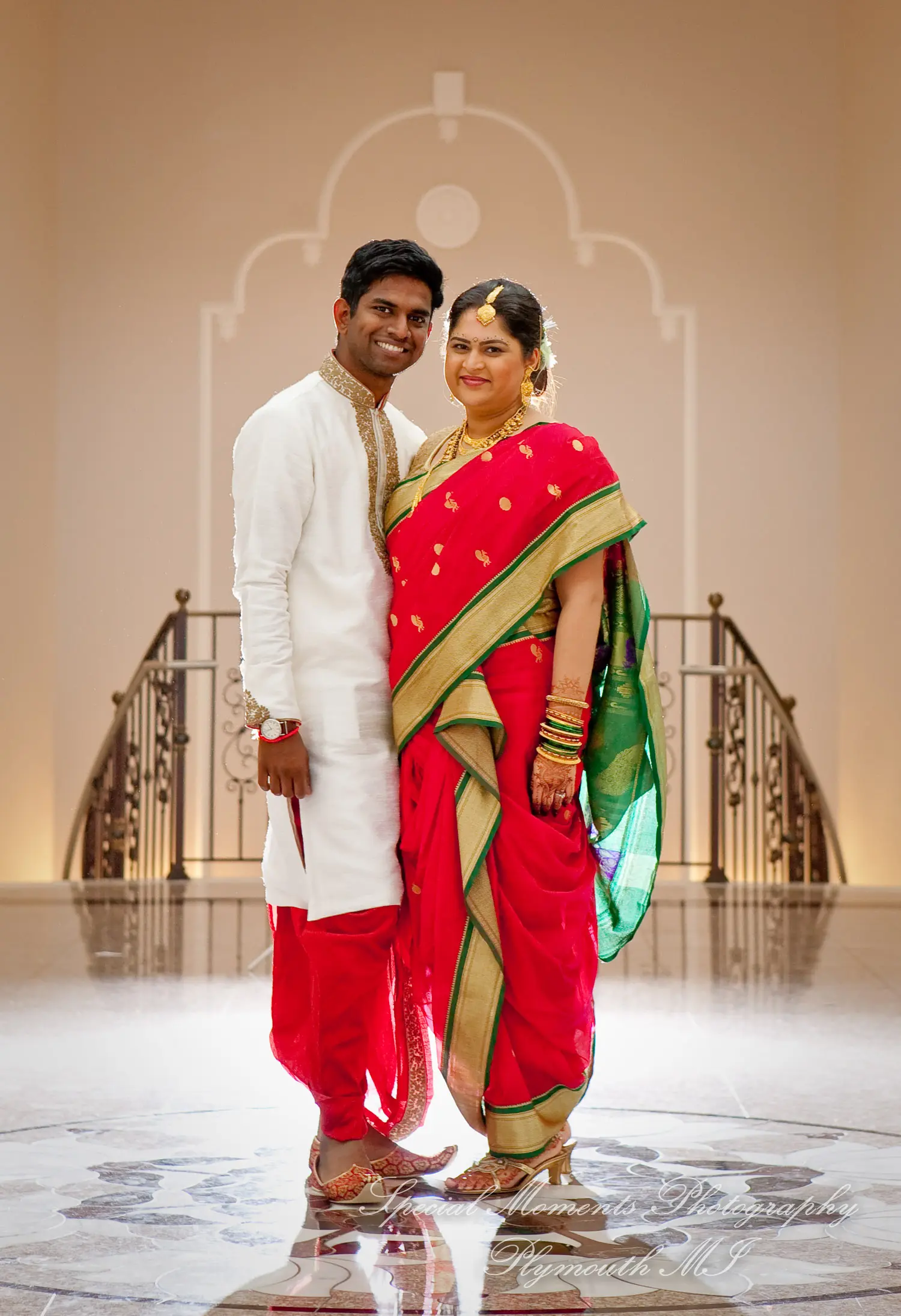 Bharatiya Temple Troy MI wedding photograph