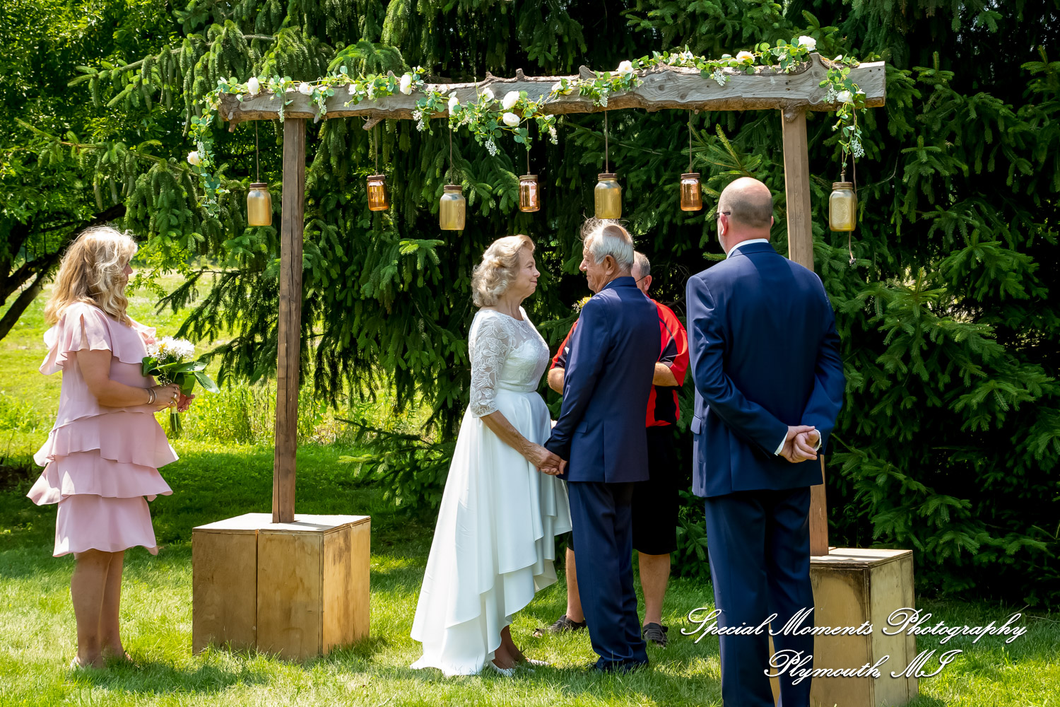 Home wedding Romulus MI photograph